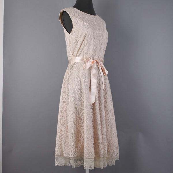 Tahari Sz 6 Tan White Glitter Lace Lined Belted Rayon Polyester Dress