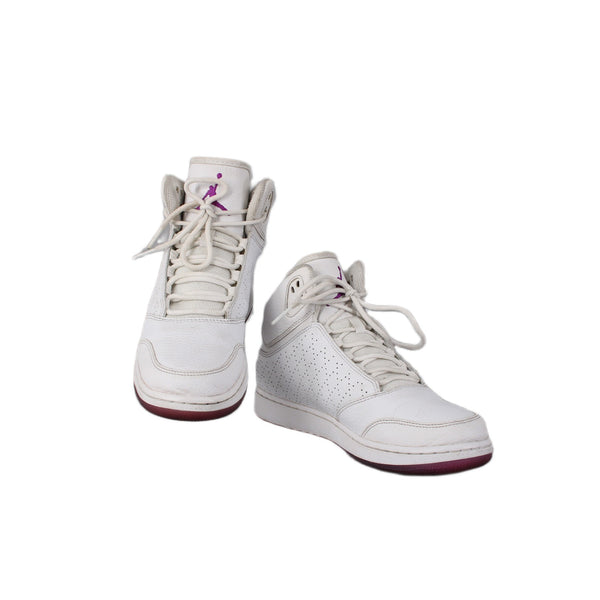 Nike Jordan Sneakers Sz 5.5Y White Purple Logo High Top Leather Fabric Sneakers