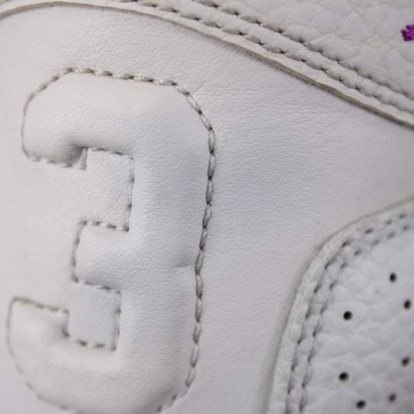 Nike Jordan Sneakers Sz 5.5Y White Purple Logo High Top Leather Fabric Sneakers