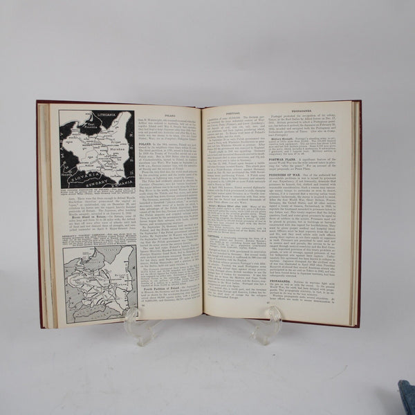 War Volume Compton's Pictured Encyclopedia Hardcover Book