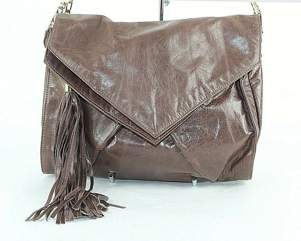 Hype Sz 13 x 10 x 6 Taupe Flap Tassel Goldtone Chain Shoulder Purse 6620Q