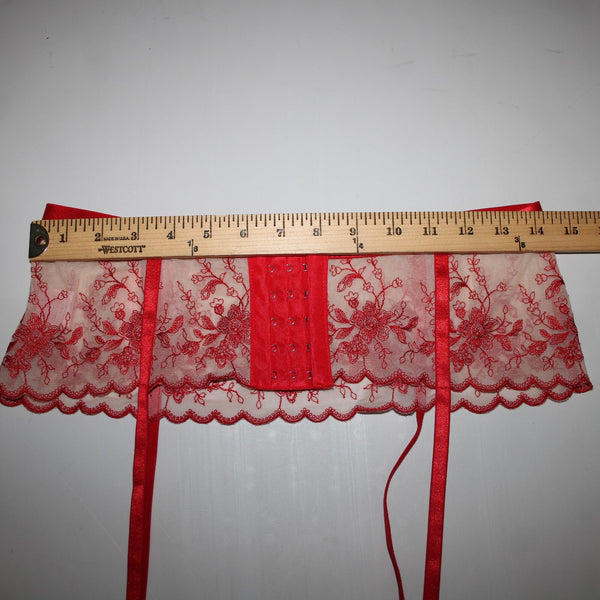 Empress Mimi NEW Sz M Red Cream Gold Lace Polyamide Elastane Garter Belt