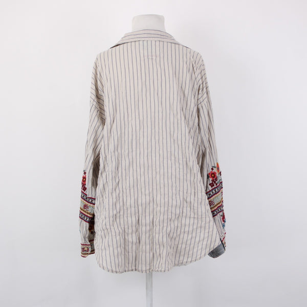 Johnny Was Workshop Top Sz L Cream Tan Multicolor Embroidered Buttons Cotton Top
