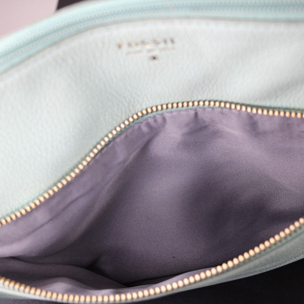 Fossil 11 x 10 x 2 Mint Green Inner Outer Pockets Adj Strap Leather Purse