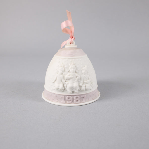 Lladro 1987 5458 Campanita Navidad Porcelain Christmas Bell Ornament