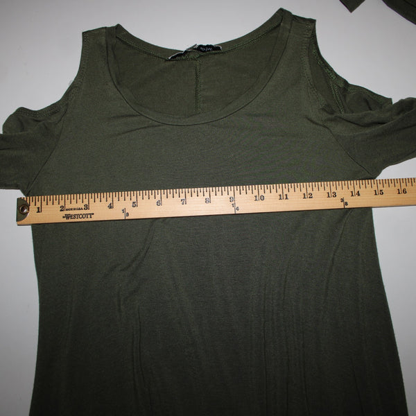 The Vanity Room Sz XS Green Cold Shoulder Unlined Asymmetrical Rayon Dress