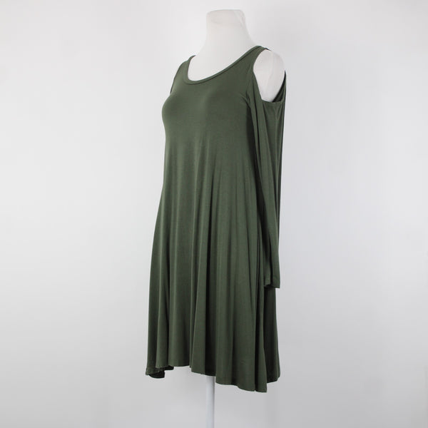 The Vanity Room Sz XS Green Cold Shoulder Unlined Asymmetrical Rayon Dress