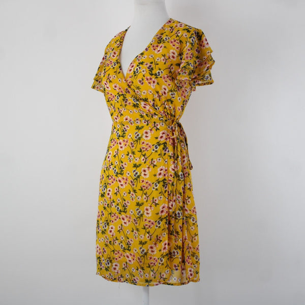 Harper Heritage Sz M Mustard Yellow Multi Floral Lined 100% Polyester Wrap Dress