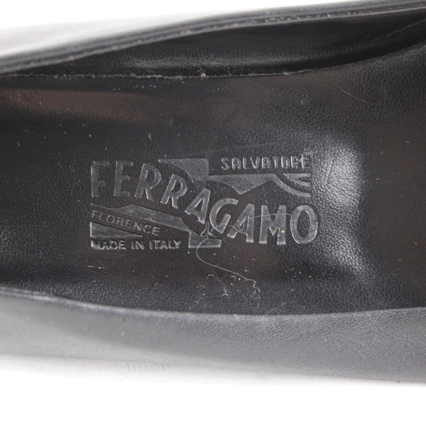 Ferragamo 1" Heels Sz 37.5 Black Bow Detail Square Toe Leather Kitten 1" Heels