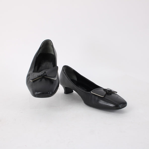 Ferragamo 1" Heels Sz 37.5 Black Bow Detail Square Toe Leather Kitten 1" Heels
