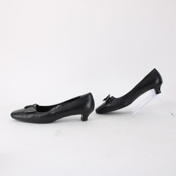 Ferragamo 1" Heels Sz 37.5 Black Bow Detail Square Toe Leather Kitten 1" Heels