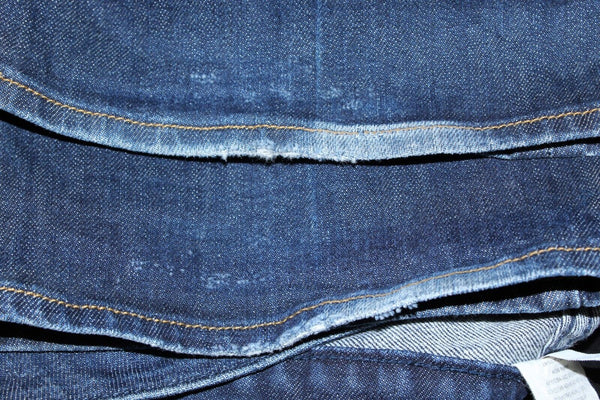 Banana Republic Sz 4 x 34 Navy Denim Cotton Spandex Urban Boot Cut Jean