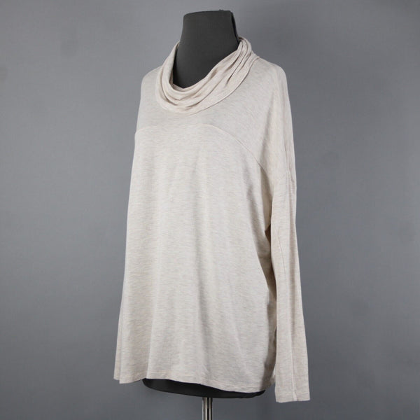 Cabi Sz S Tan Long Sleeve Loose Turtle Neck Rayon Spandex Top