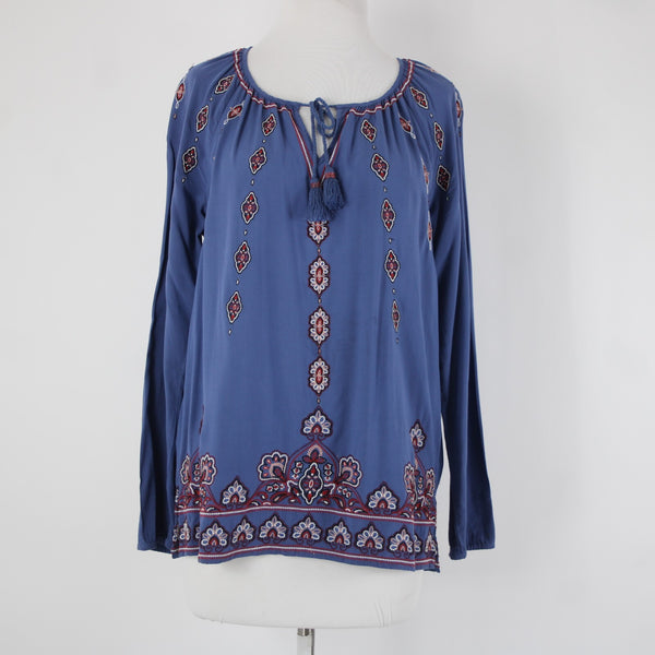 J Jill Sz XS Blue Burgundy Multi Color Tassel Embroidery 100% Viscose Rayon Top