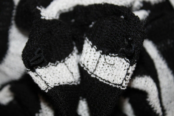 White House Black Market Sz XS Black Ivory Hook Eye Acrylic Blend Cardigan