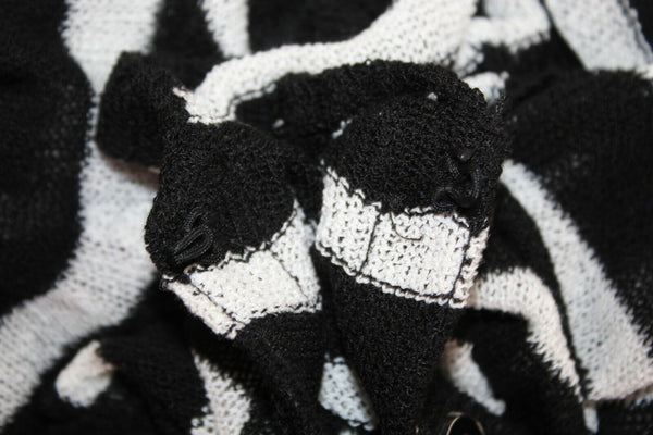 White House Black Market Sz XS Black Ivory Hook Eye Acrylic Blend Cardigan
