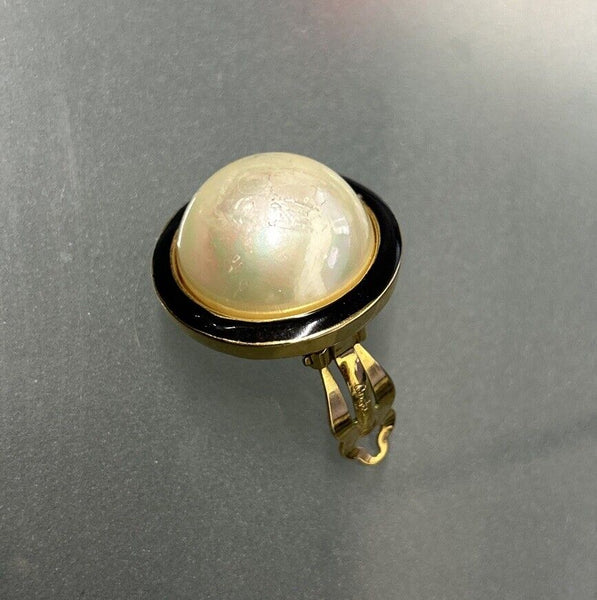 Carolee Faux Pearl Gold Black Enamel Round  1" Huggie Clip On AS IS  Earrings