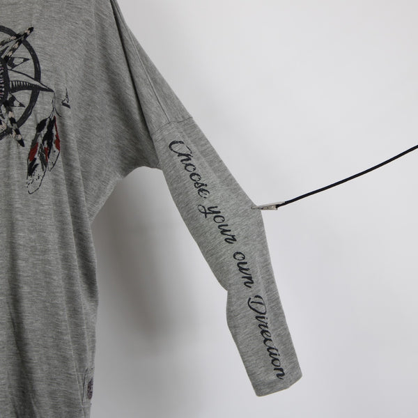 Double D Ranch Top Sz M Gray Black Beaded Embroidered Compass Poly Rayon Top