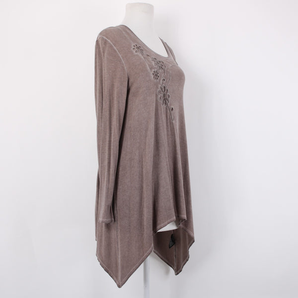 Charlie Paige Top Sz S/M Brown Floral Asymmetrical Tunic Rayon Spandex Top