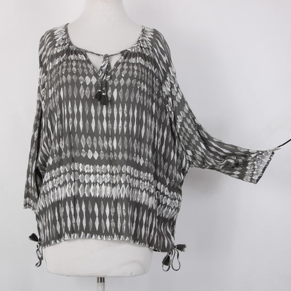 Love Stitch Top NEW $44 Sz S/M Gray White Asymmetrical Tassled 100% Rayon Top
