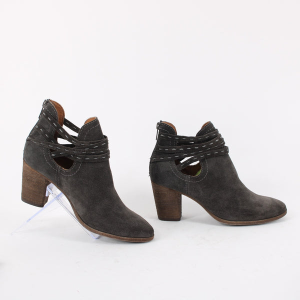Frye Sz 6.5 Dark Gray Suede Faux Wrap Bohemian Side Cut 2.5' Heel Booties