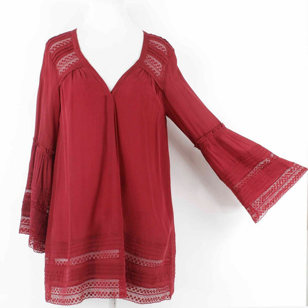 Calypso Sz XS Burgundy Red Aysmm V Neck Bell Sleeve Lace 100% Viscose Top