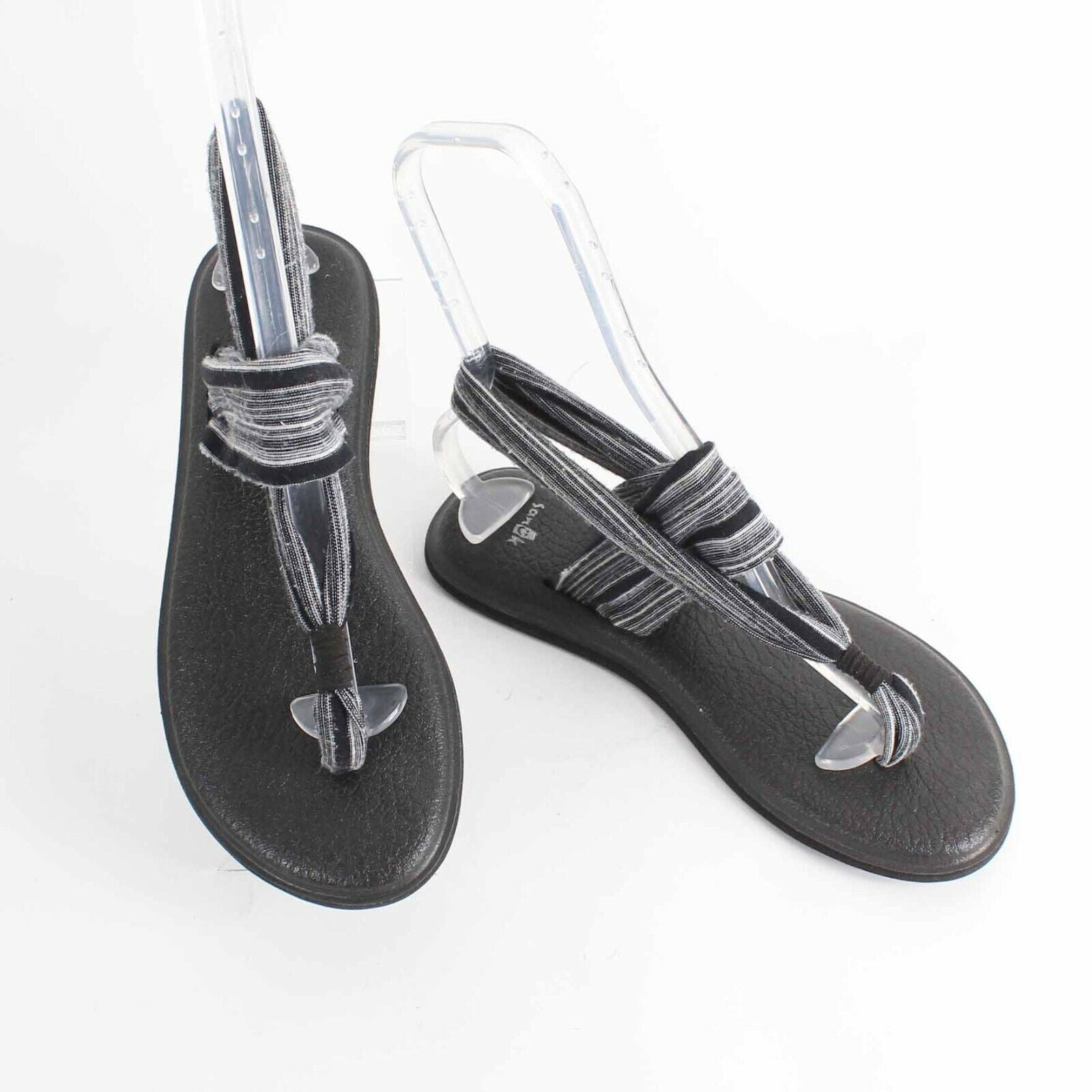 Sanuk Sz 8 Black Gray White Fabric Upper Thong Sandals
