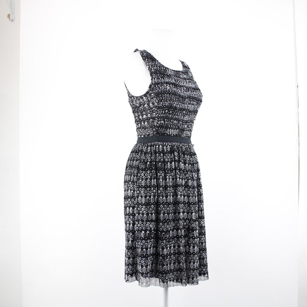 9-H15 STCL Sz XS Black White Ruffle Lined 100% Nylon Rayon Dress
