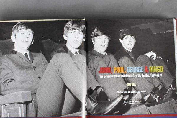 Atlantic Publishing 2008 The Definitive Illustrated Chronicle The Beatles