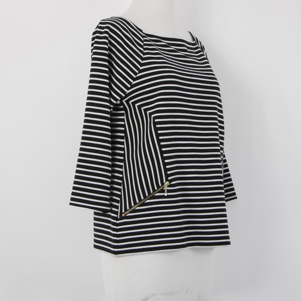Chicos Top Sz 0 Black White Striped Zipper Detail Polyester Rayon Top