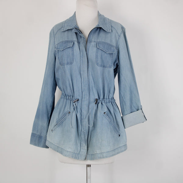 Chicos Sz 1 Lt Blue Denim Look Pockets Light Weight Zip 100% Cotton Jacket