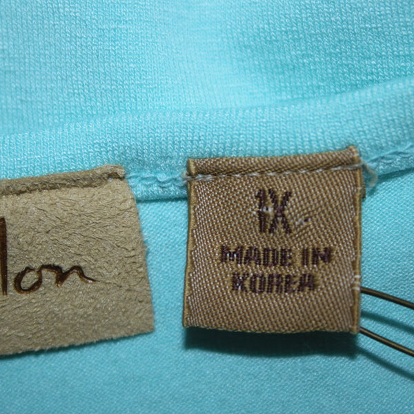 Caslon Top NEW Sz 1X Blue Lace Trim V Neck Sleeveless Rayon Spandex Top