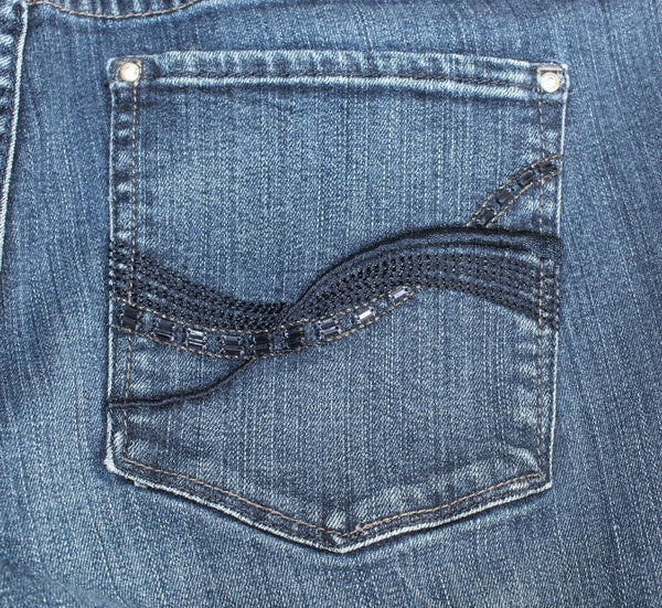 White House Boot Leg Sz 8 x 35 Blue Denim Cotton Blend Embroidered Contour Jeans