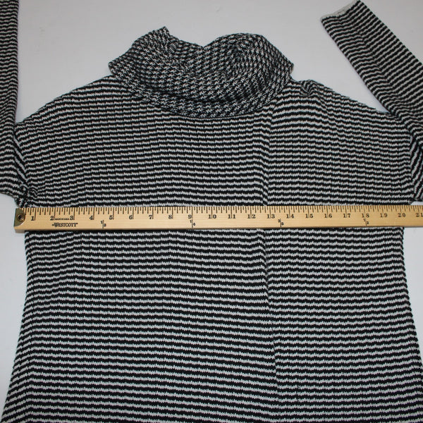 Cabi Sweater Sz S Black White Turtleneck Open Back Overlap 100% Cotton Sweater