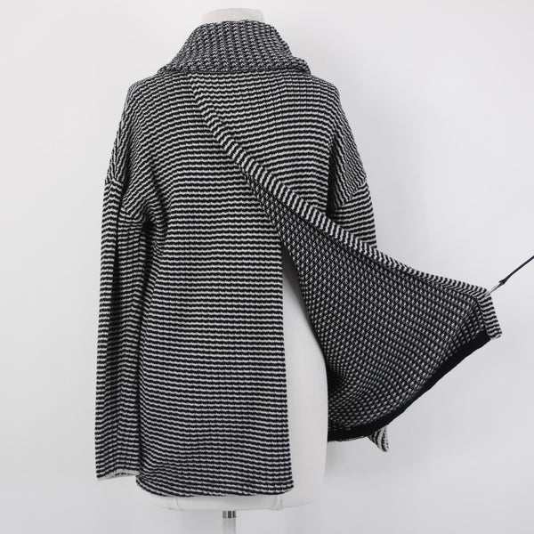 Cabi Sweater Sz S Black White Turtleneck Open Back Overlap 100% Cotton Sweater