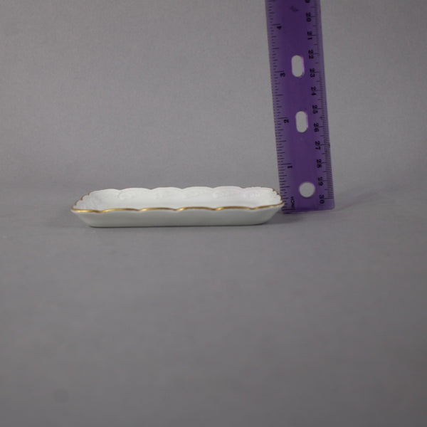Limoges Trinket Plate 4.5 x .5 White Gold Trim Scalloped Edges Porcelain