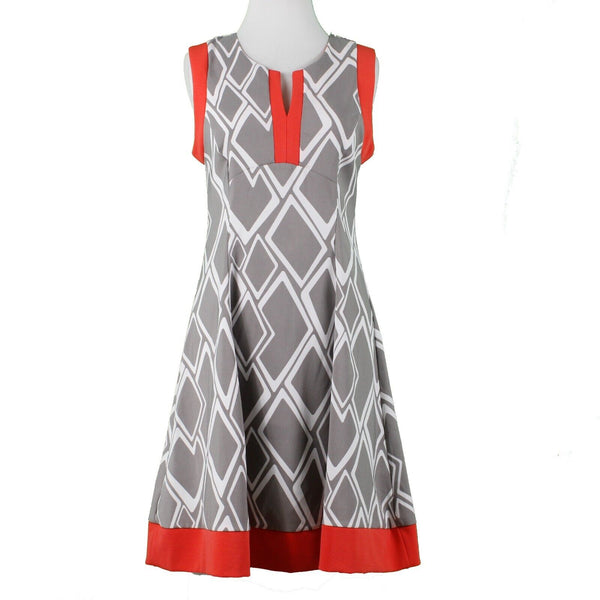 Robbie Bee Signature Sz 4P Gray White Coral Geometric Poly Blend Knit Dress