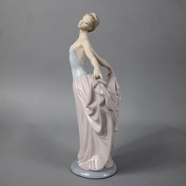 Lladro #5050 Ballerina Dancer Unboxed 12" Figurine