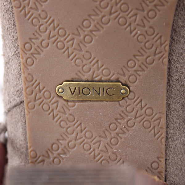 Vionic Boots Sz 8 Brown Fringe Side Zipper Detail Faux Suede 2.5" Ankle Boots