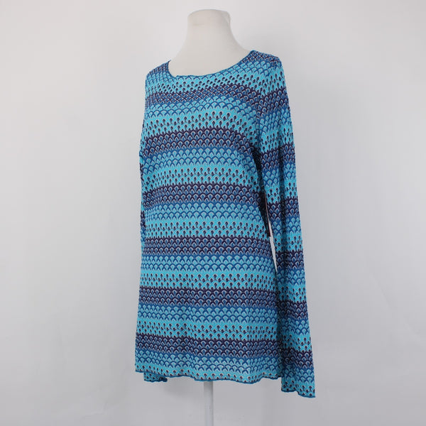 Moving Comfort Top NEW Sz L Blue Aqua Open Knit 100% Nylon Top