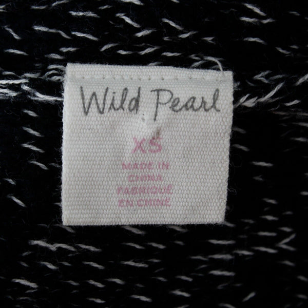 Wild Pearl Sz XS Black White Open Cascade Long Front Cotton Blend Knit Wrap