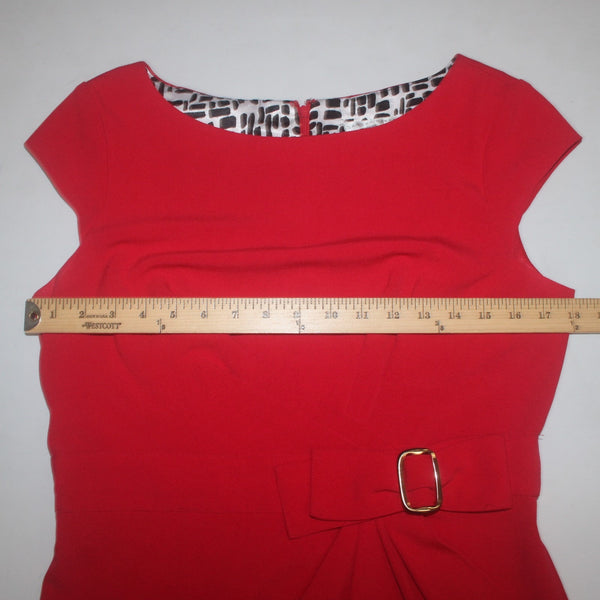 Sandra Darren Dress Sz 10 Red Gold Hardware Gathered Side Polyester Rayon Dress