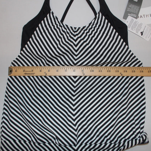 Athleta AW Top NEW $84 Slash Stripe Sz 34 B / C Black White Nylon Spandex AW Top