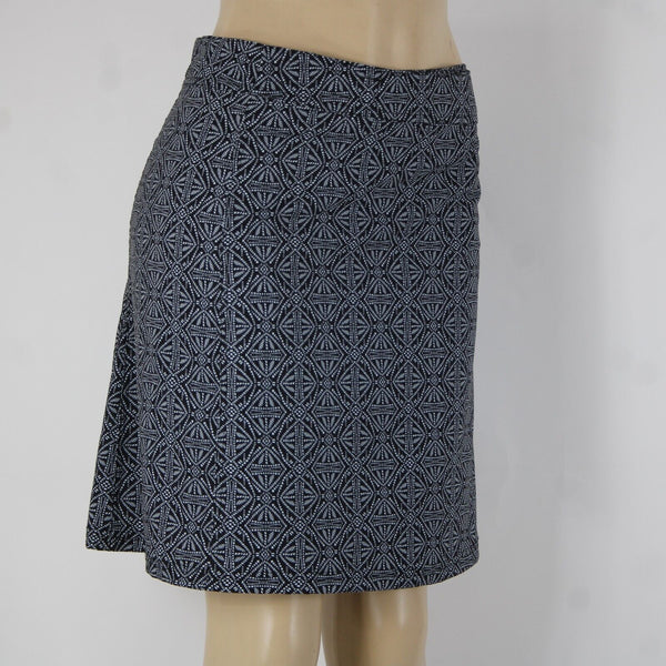 Rip Skirt NEW Black Pearl Batik Sz S Black White Hook Latch Closure Poly Skirt