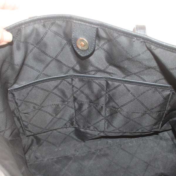 Michael Kors Purse Eva 17 x 11 x 5 Black Gold Hardware Nylon Finish Tote Purse