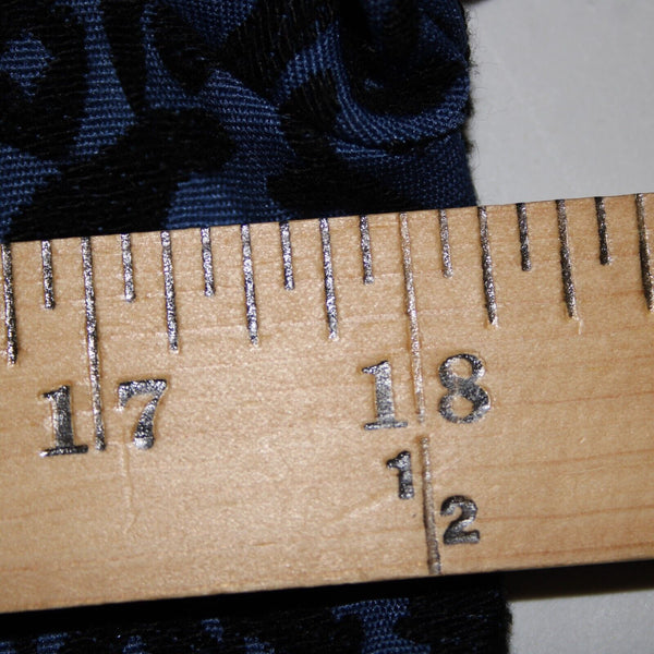 Walter Baker W1118 Sz XS Black Royal Blue Polyester Rayon Sweater Top