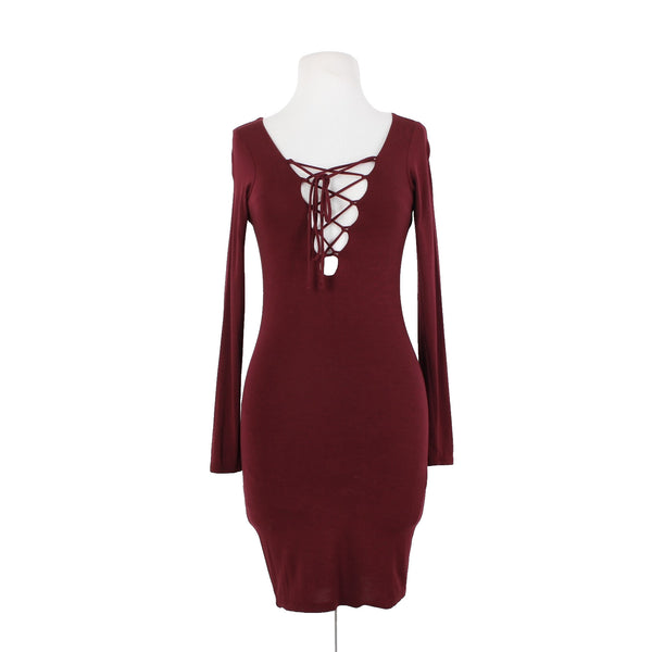Lulu's Sz XS Burgundy Red Long Sleeve Low Neck Rayon Spandex Dress