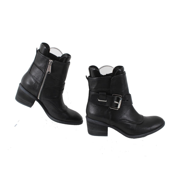 Donald Pliner Boots Diem Sz 6 M Black Silver Buckle Detail Leather 2" Boots