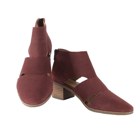 Lucky Brand Booties Sz 9.5 M Burgundy Red Zipper Closed Toe Leather Booties