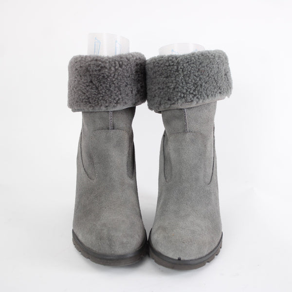 Ugg Kyra Sz 9 Gray Closed Toe Granite Suede Ankle 4" Wedge Boots